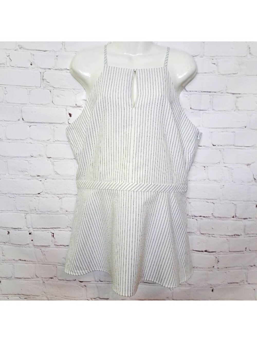 Banana Republic High Neck Striped Classic Elegant Top Size 6